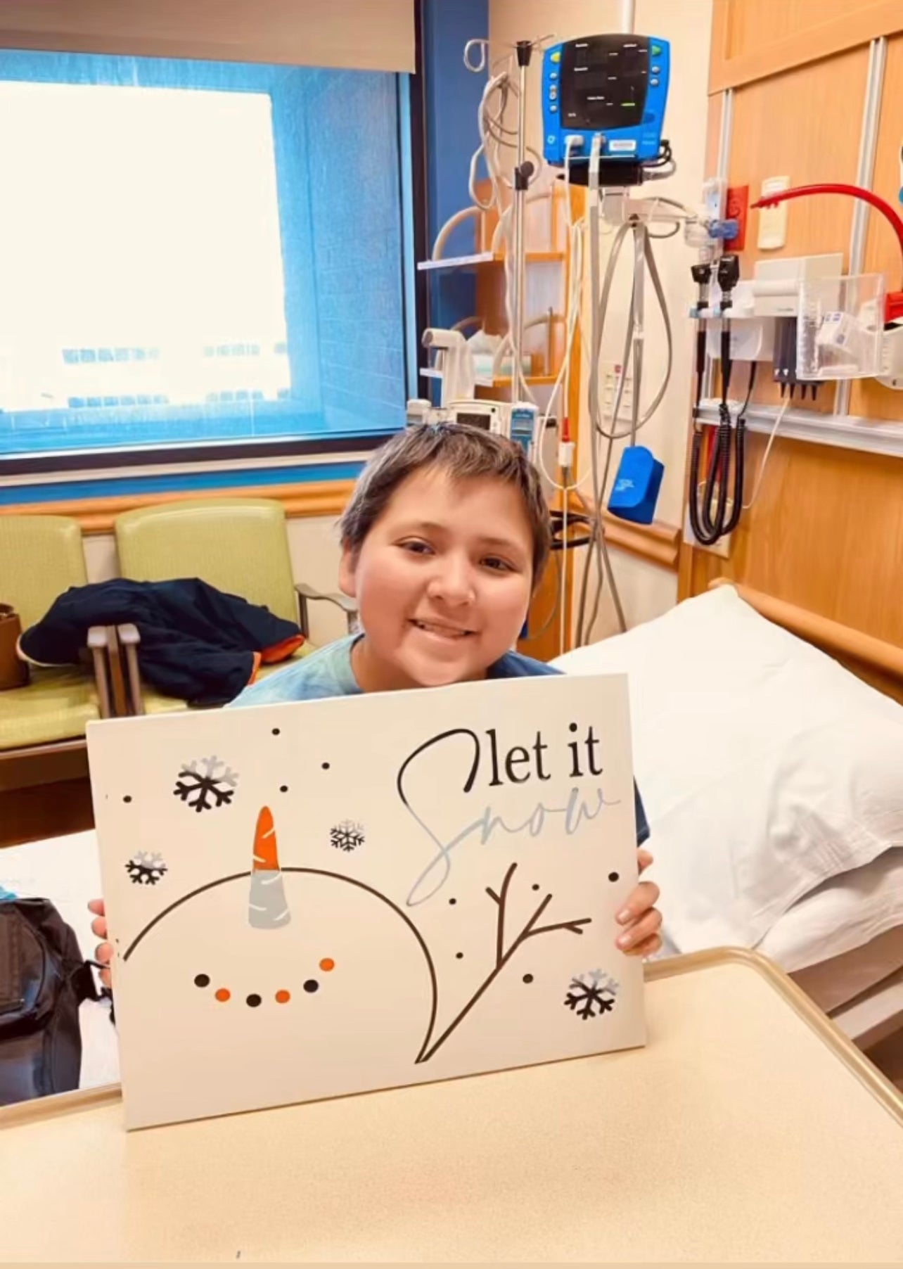 SPONSOR A KIT FOR THE CHILDREN'S HOSPITAL